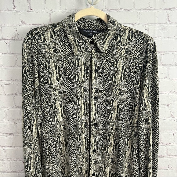 Norma Kamali Button down shirt dress in snake print 2023 stretch retro chic LG - Picture 13 of 13